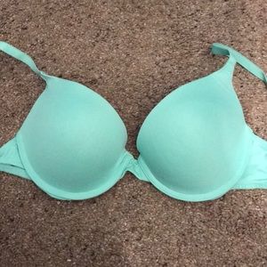 Victoria Secret bra 34C